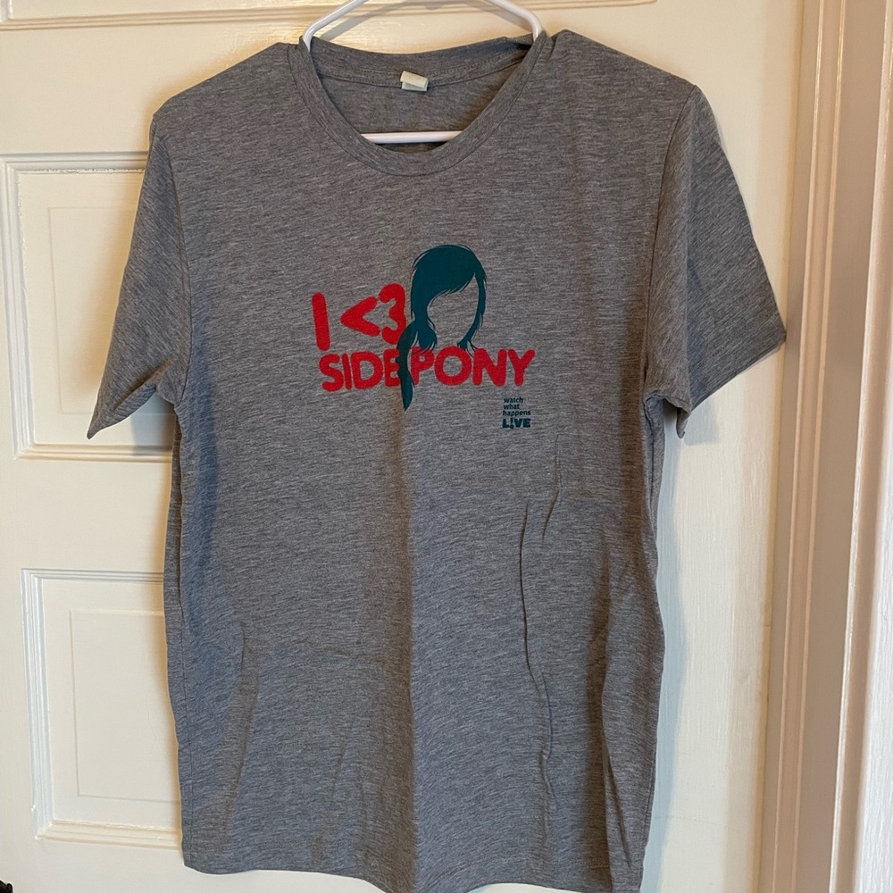 Bravo Tv I Love Side Pony Tshirt -Large
